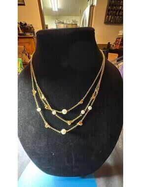 Laundry Necklace
